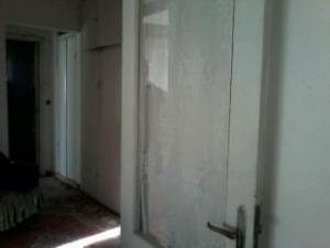 apartament doua camere motru zona forte buna etaj 2din4