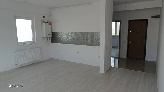 Mamaia Nord ,   la plaja ,   zona Club El Comandante ,   (pe linie cu Leon Beach )apartament cu 2 ca