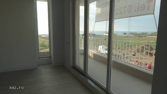 Mamaia Nord ,   la plaja ,   zona Club El Comandante ,   (pe linie cu Leon Beach )apartament cu 2 ca