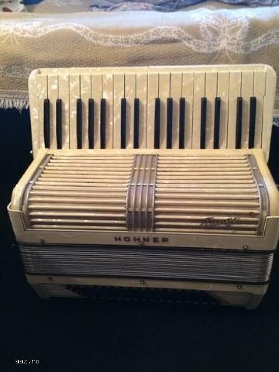 hohner tango 2b