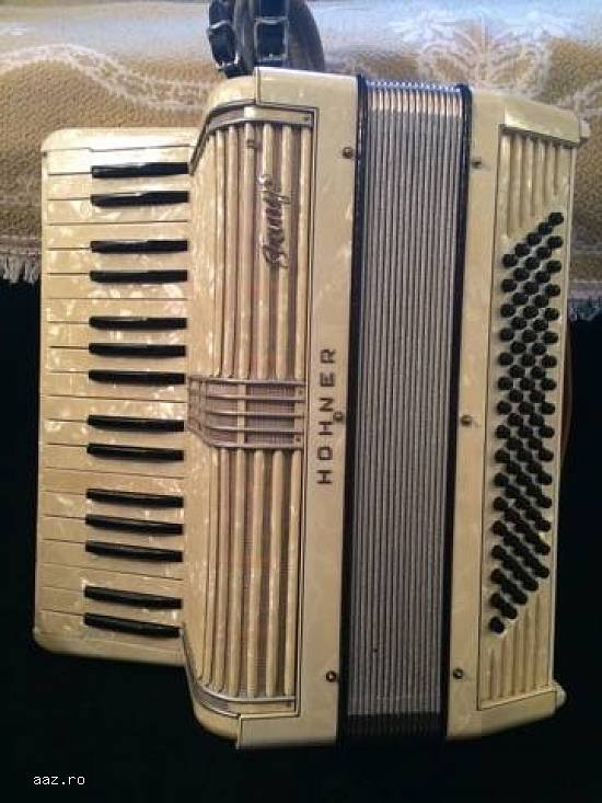 hohner tango 2b