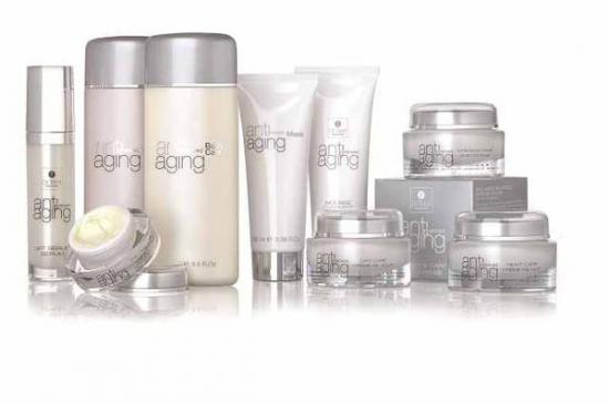 SER ANTI-AGING CU ACID HIALURONIC SI ULEI DE CATINA CU EFECT DE LIFTING FACIAL DR. TEMT