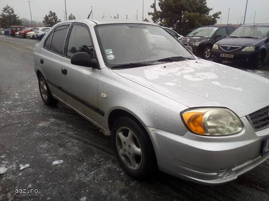 Vand hyundai accent 1.5 crdi