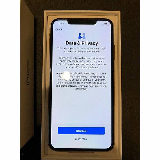 IPhone Xs Max 512gb Unlocked...$750