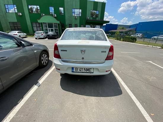 Autoturism DACIA LOGAN.