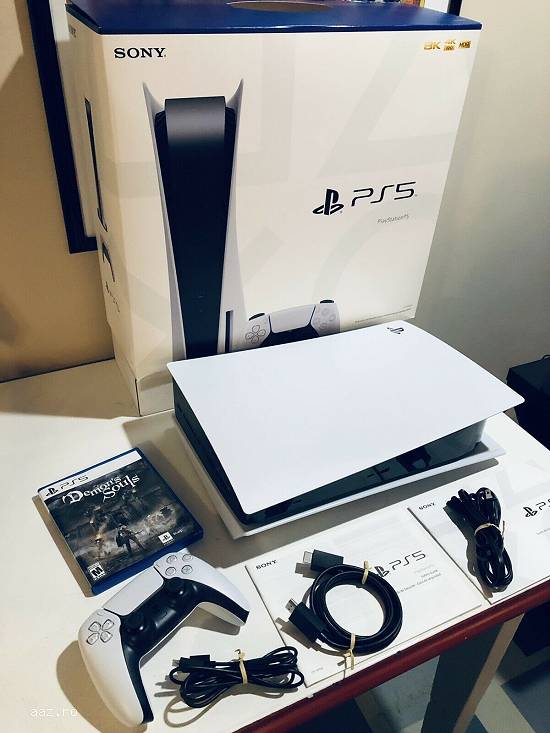 Nou Sony PlayStation 5 console cu 8 jocuri  €200