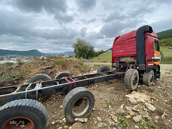 Cap Tractor Mercedes Benz