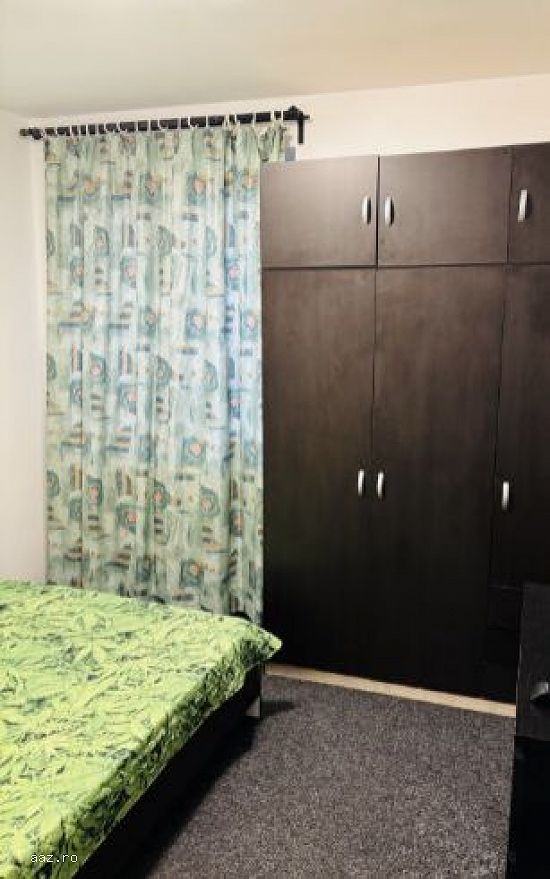 Piata Romana-Amzei acces metrou apt. 2 cam mobilat utilat liber bloc fara risc contract Anaf 525 Eur