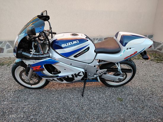 SUZUKI GSXR 600 ! stare FOARTE BUNA