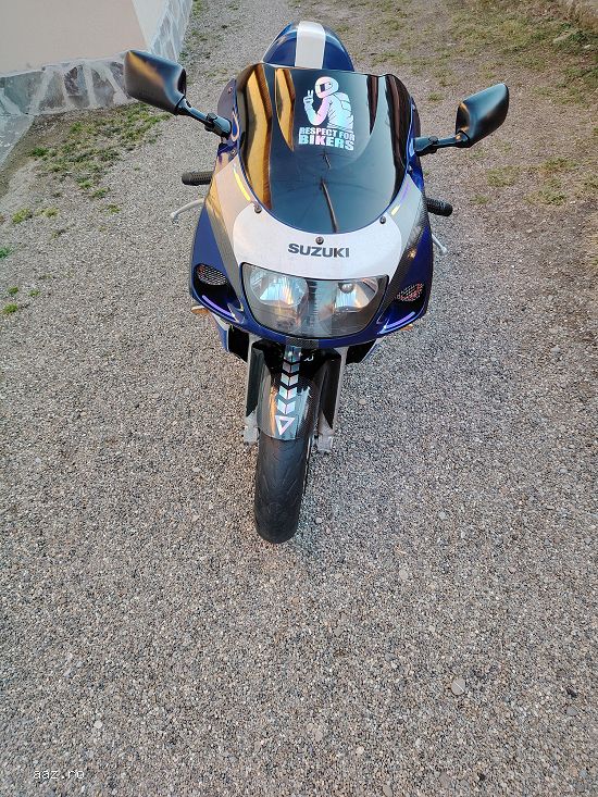 SUZUKI GSXR 600 ! stare FOARTE BUNA