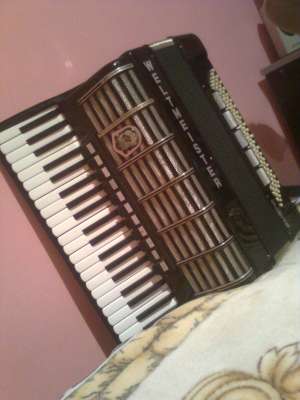 ACORDEON WELTMEISTER CANTUS4