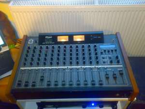 Mixer Phonic 12 canale