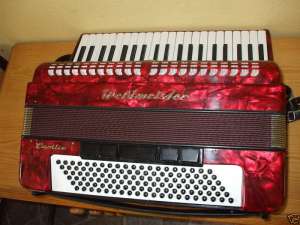 ACORDEON WELTMEISTER CAPRICE