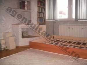 Vanzare apartament 3 camere decomandate Dristor etaj 8