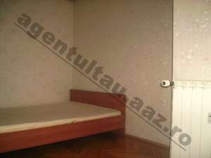 Vanzare apartament 3 camere decomandate Dristor etaj 8