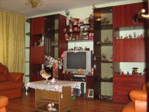 Vand apartament 3 camere impecabil