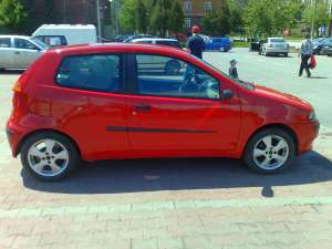 FIAT Punto an 2000