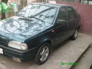 vand Dacia Super Nova 2001;  ITP aprilie 2013; aer conditionat,     centralizata,     albastra