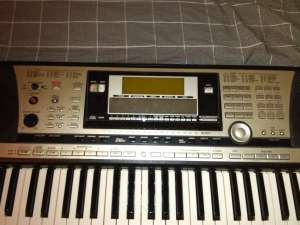 Vand YAMAHA PSR 740