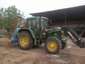 tractor John Deere 8200,   7920,    8330,  6600,  6400