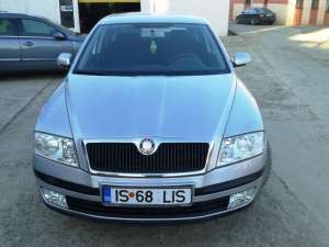 0757880466  PERSOANA FIZICA VAND SKODA OCTAVIA 2 - I M P E C A B I L A !