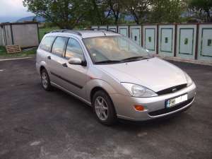 Vand Ford Focus 2001