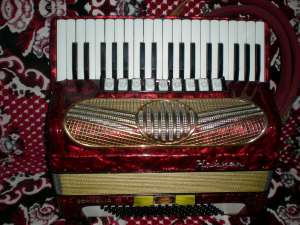 HOHNER Akordeon VAND sau SCHIMB...urgent!