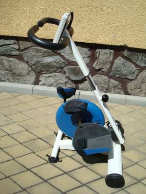 Bicicleta fizioterapie / gimnastica medicala / recuperare handicap - RECK MOTOmed Viva