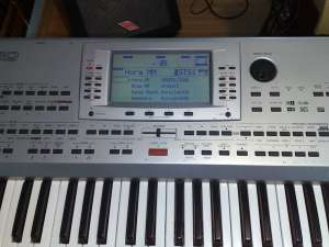 Vand orga KORG Pa80