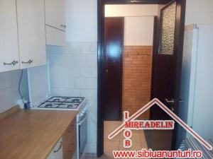 Pagina:1 INCHIRIEZ APARTAMENT 2 camere,   zona CEDONIA 200 EUR